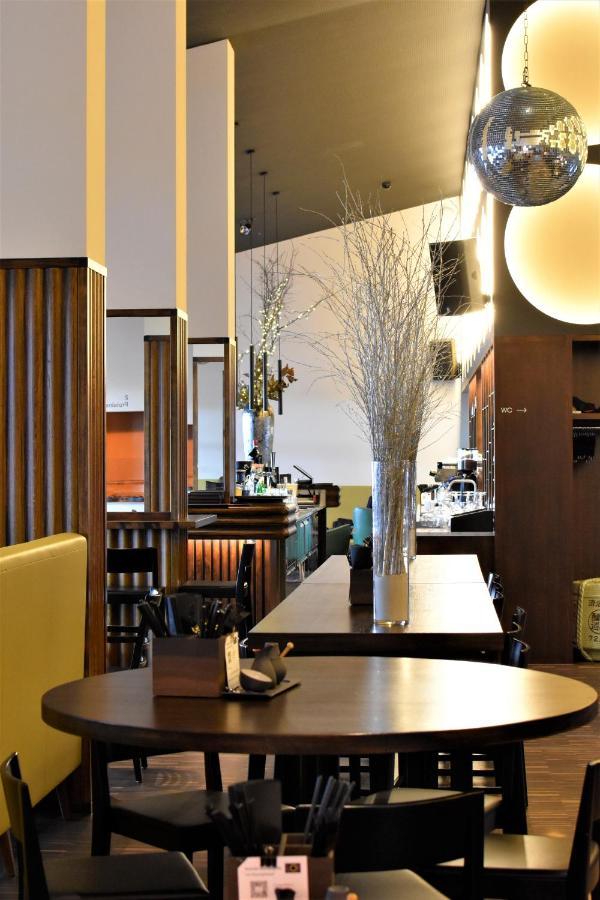 Rapperswil-Jona Hotel Lo! Im Kreuz Jona מראה חיצוני תמונה
